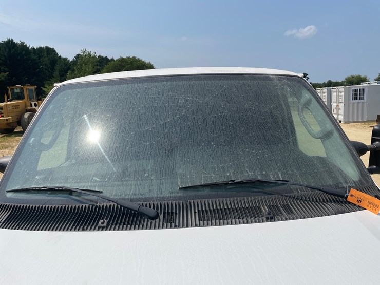 2009-ford-e350-image-12