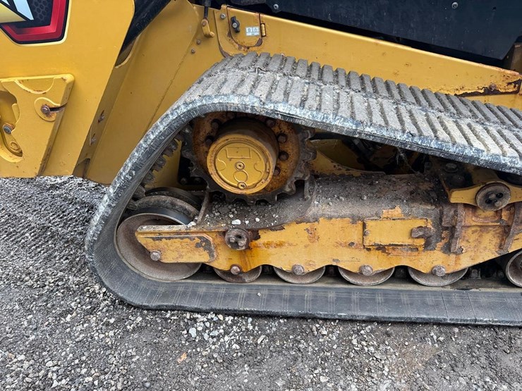 2022-caterpillar-289d3-image-13