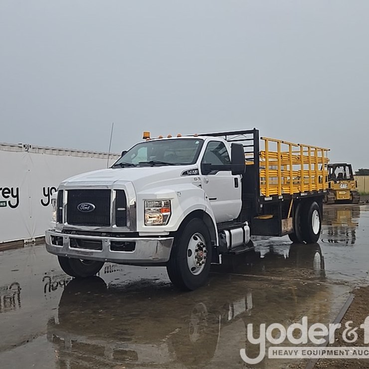 2019 FORD F750