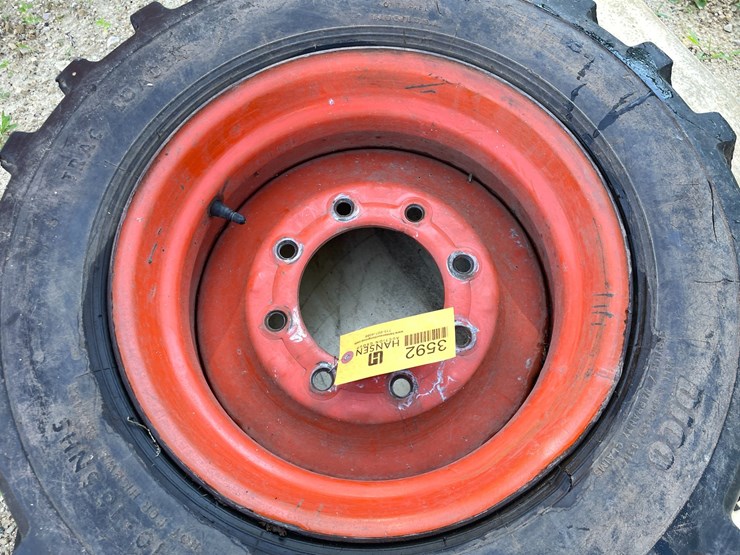#3592-•-dico-8-lug-pattern-tire-and-rim-image-9
