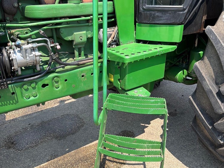 john-deere-4450-image-15