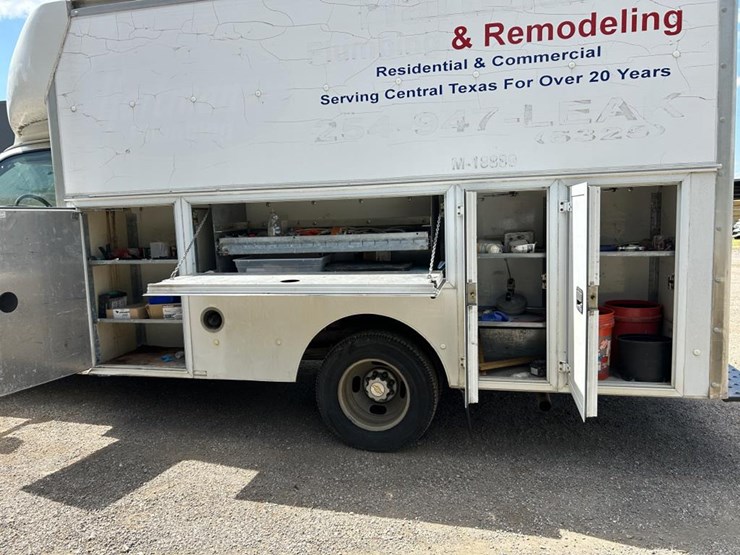 2007-chevrolet-express-3500-image-12