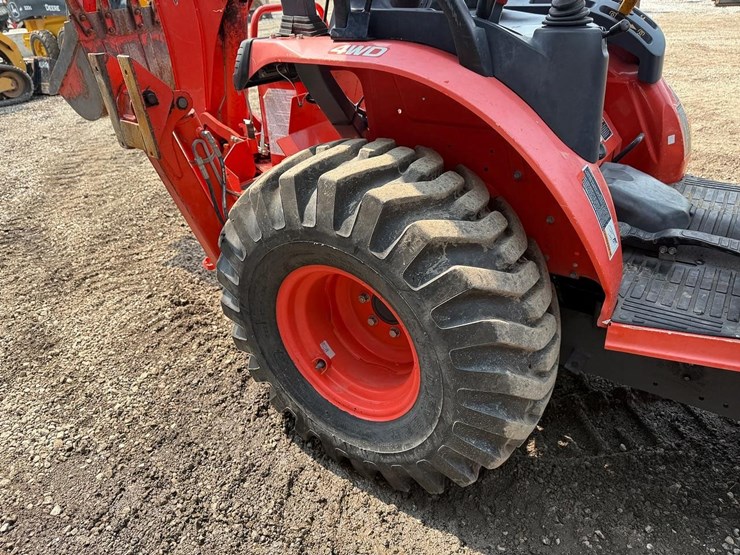 2022-kubota-b26-image-12