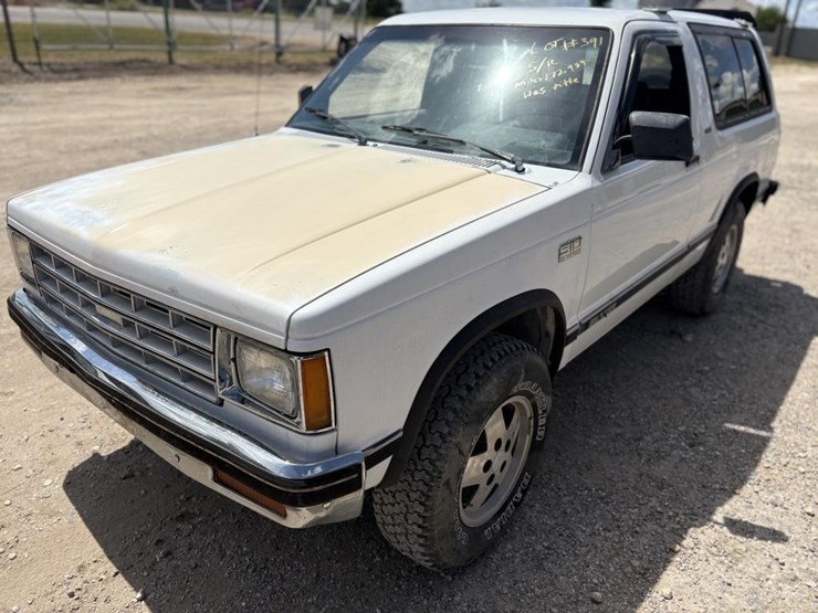 1991-chevrolet-blazer-image-7