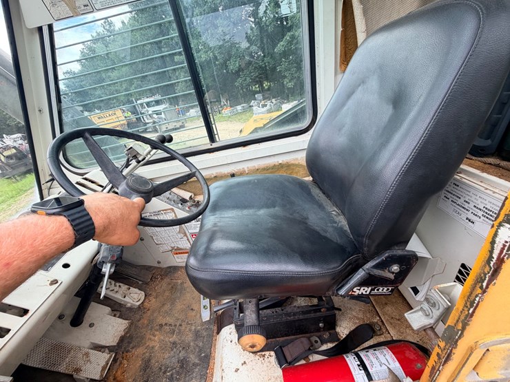 #24150-•-1992-p&h-mobile-35-ton-crane-image-97