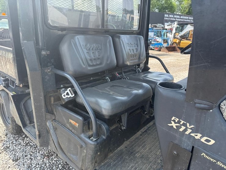 2023-kubota-rtvx1140-image-10