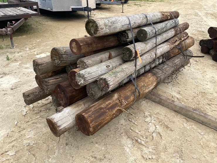 #3614-•-bundle-of-used-round-posts-image-2