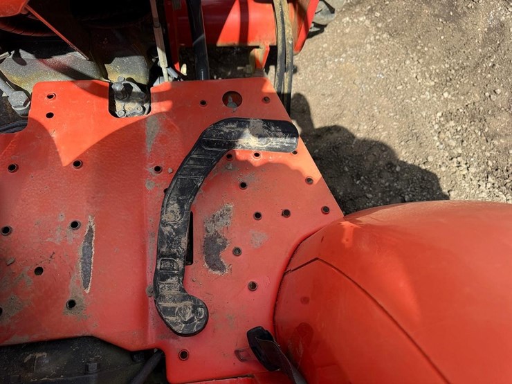 kubota-l4701-image-24