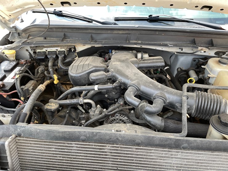 2015-ford-f550-image-75