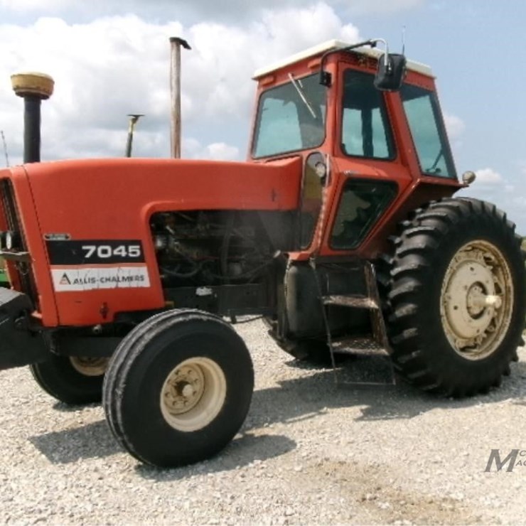 1978 ALLIS-CHALMERS 7045