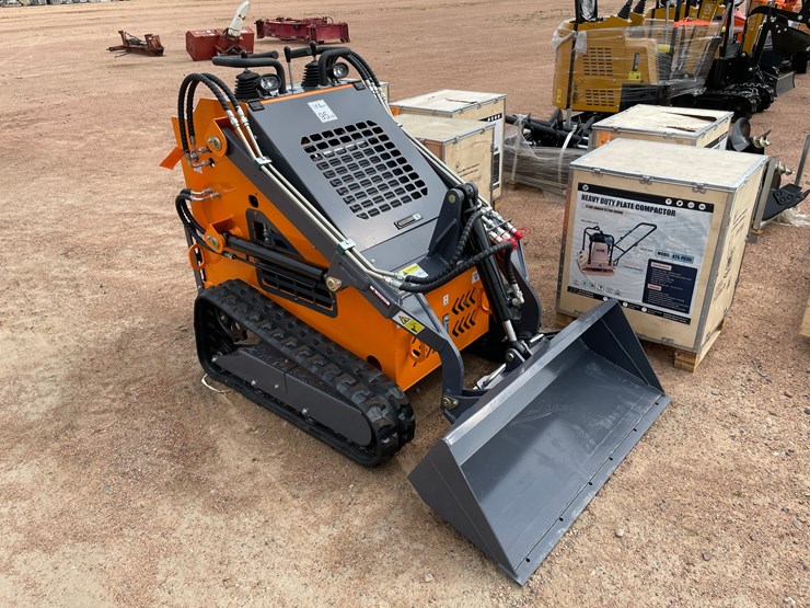 #5634-•-landhonor-mini-skid-steer-loader-me380r2-(mosinee,-wi)-image-2