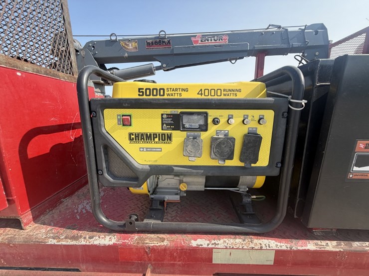 2018-international-durastar-4300-image-11