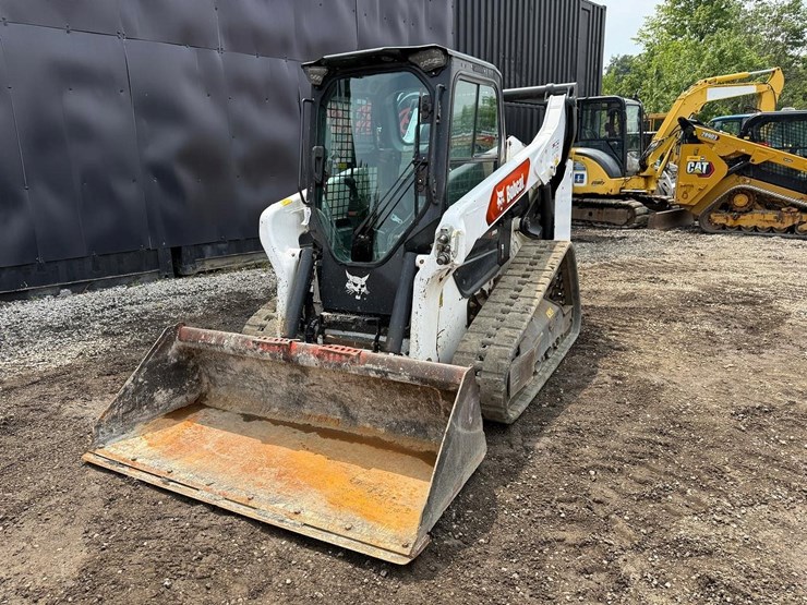 2020-bobcat-t76-image-8