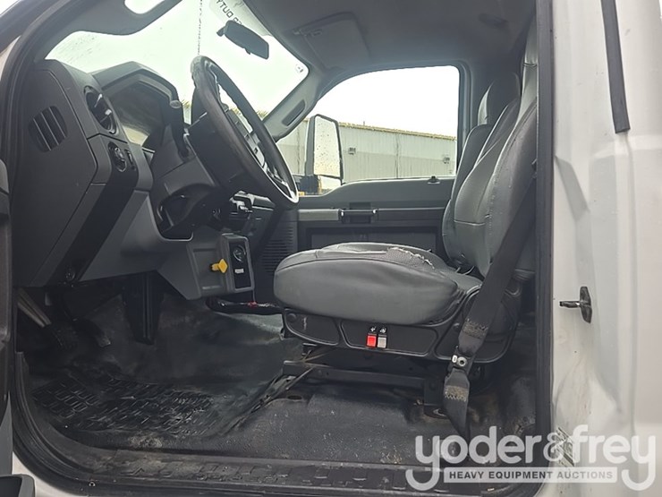 2019-ford-f750-image-42