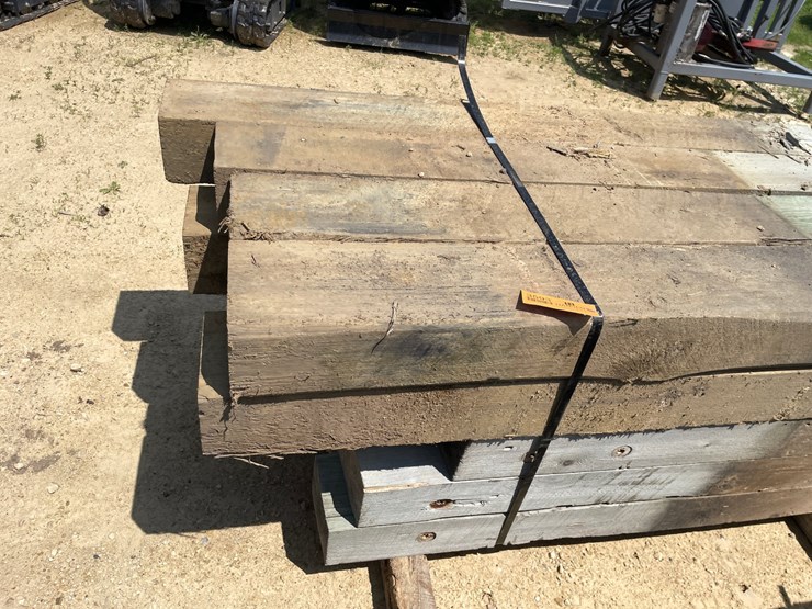 #3593-•-bundle-of-used-guard-rail-posts-image-8