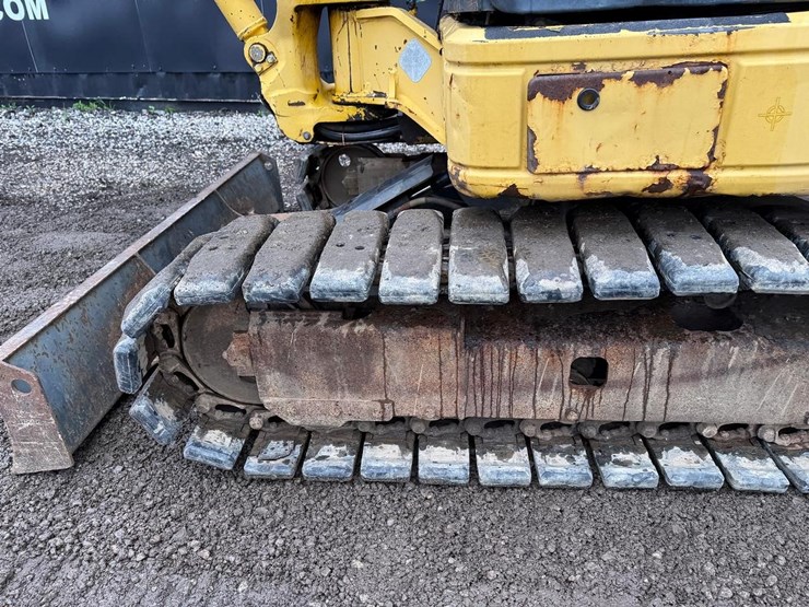 2005-komatsu-pc50mr-2-image-16