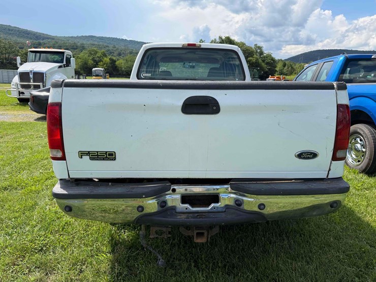 2003-ford-f250-image-9
