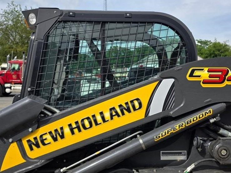 2022-new-holland-c345-image-29
