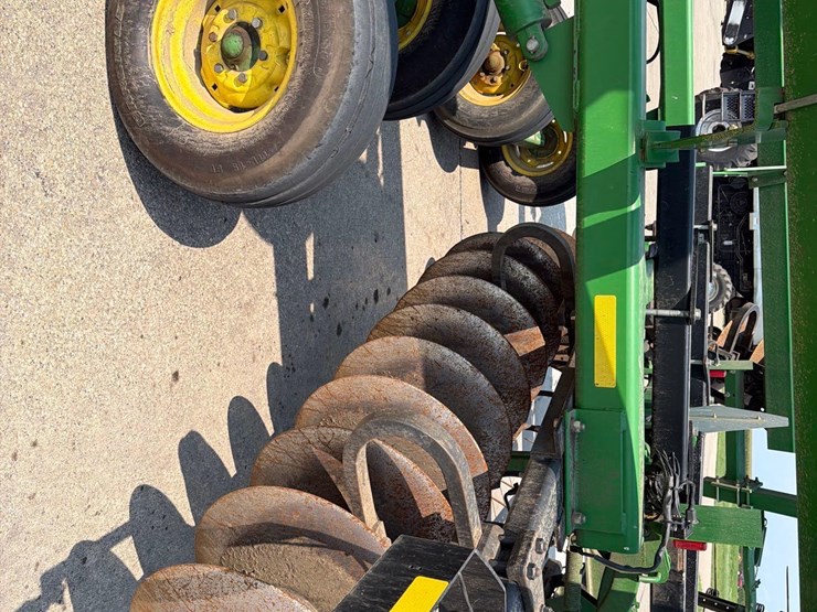 john-deere-637-image-41