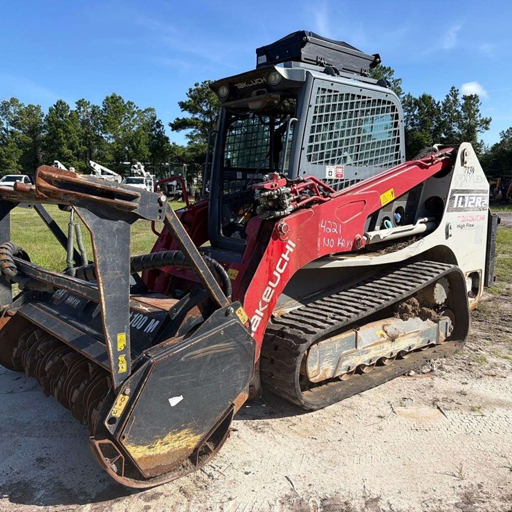 2022 TAKEUCHI TL12R2