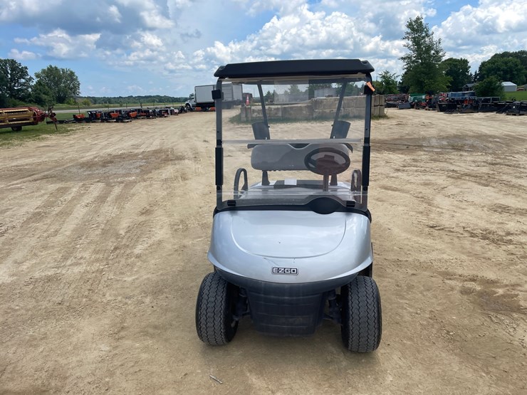 #1194-•-2022-ez-go-rxv-electric-golf-cart-image-2