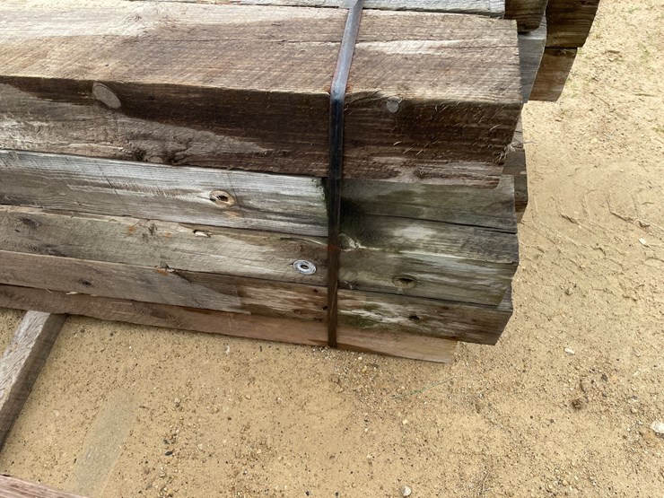 #3623-•-bundle-of-used-guard-rail-posts-image-10