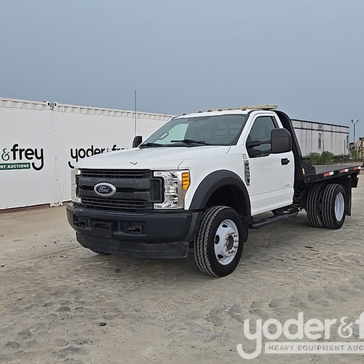 2017 FORD F550