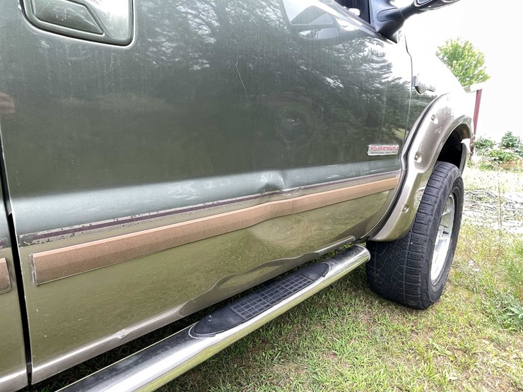 #5703-•-2004-king-ranch-ford-(has-wi-title)-image-23