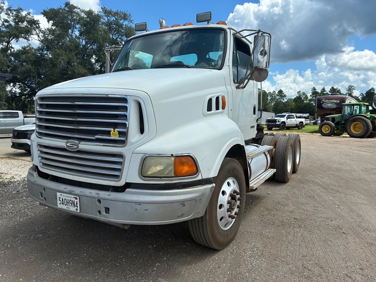 2000-caterpillar-c13-image-1