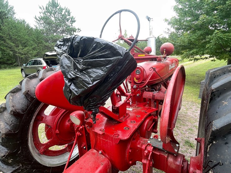 #5701-•-1947-mccormick-farmall-international-harvester-image-14