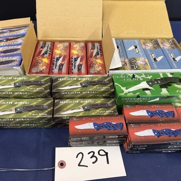 A2- Assorted Pocket Knives