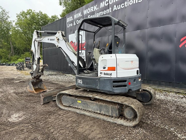 2014-bobcat-e45-image-2