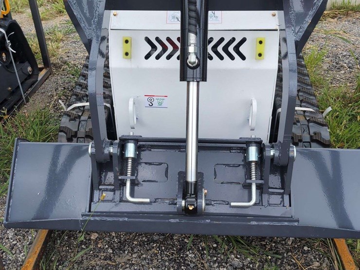 zjg-mini-skid-steer-loader-zj-380-(white)---15hp-image-3