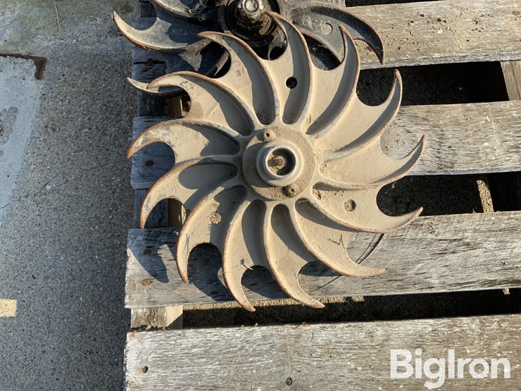 spike-tooth-closing-wheels-image-14