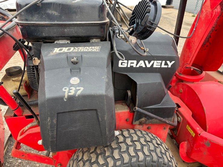 gravely-proqxt-image-6