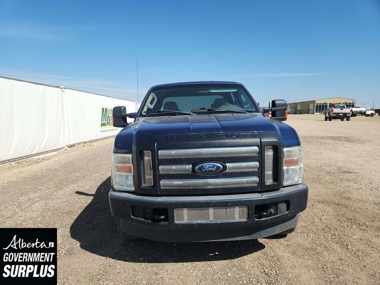 2008-ford-f250-image-32
