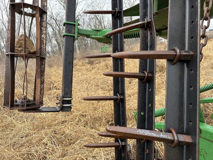 2007-john-deere-2210-image-12