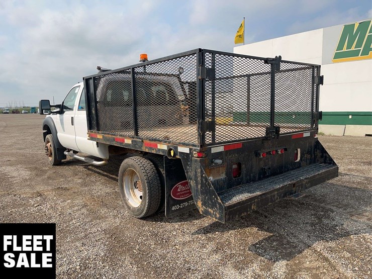 2012-ford-f550-image-3