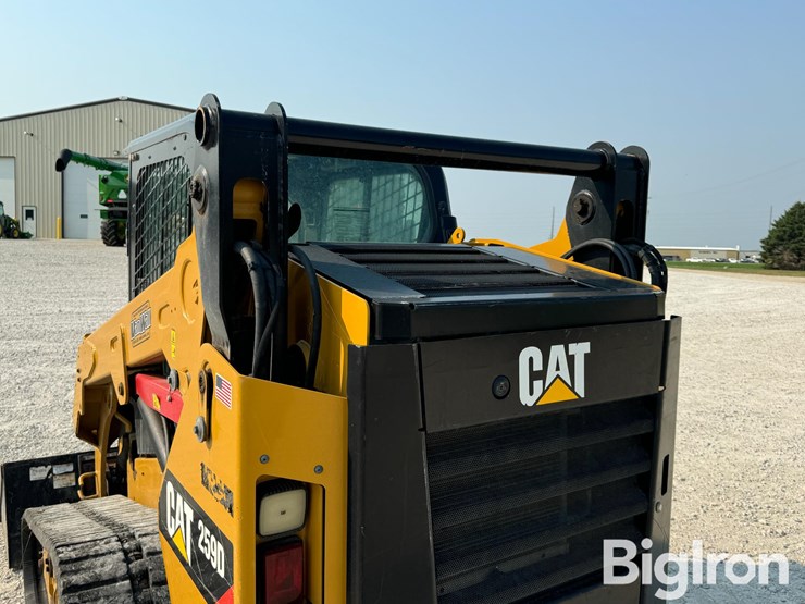 2018-caterpillar-259d-image-19