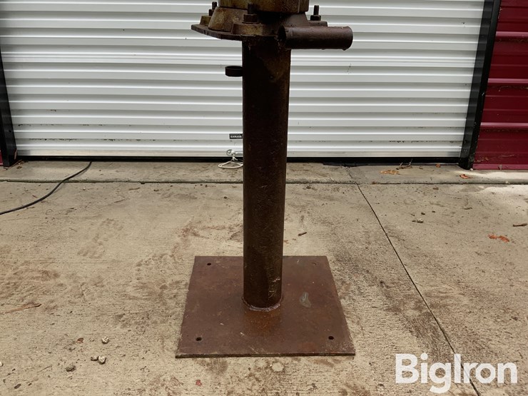 k-tool-6"-free-standing-hand-vice-image-11