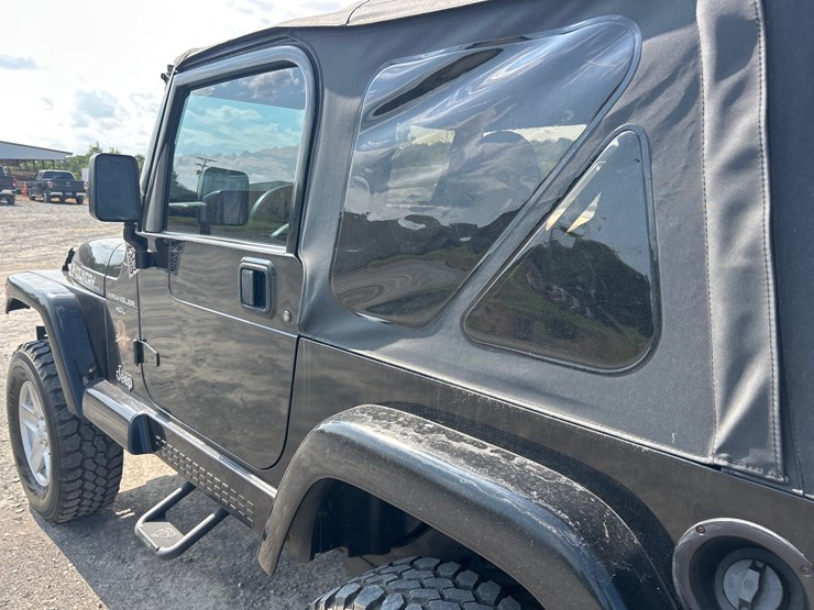 1998-jeep-wrangler-image-7