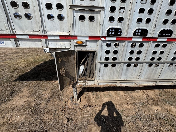 2012-eby-bull-ride-image-14