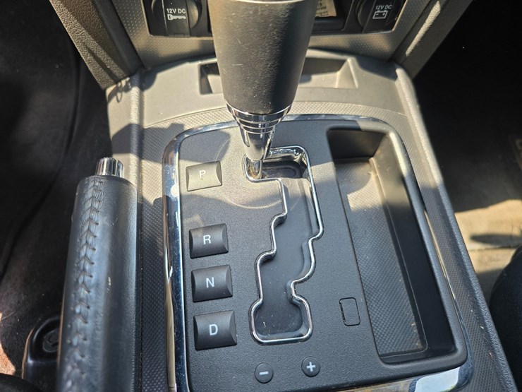 2009-jeep-grand-cherokee-image-35