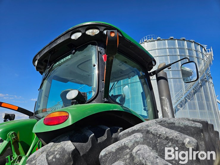 2010-john-deere-8295r-image-11