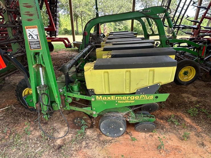 2000-john-deere-1730-image-10