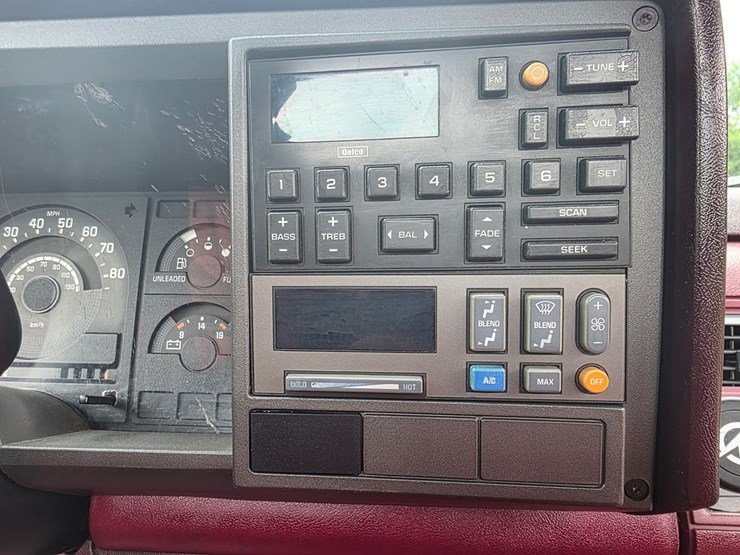 1988-chevrolet-350-image-27