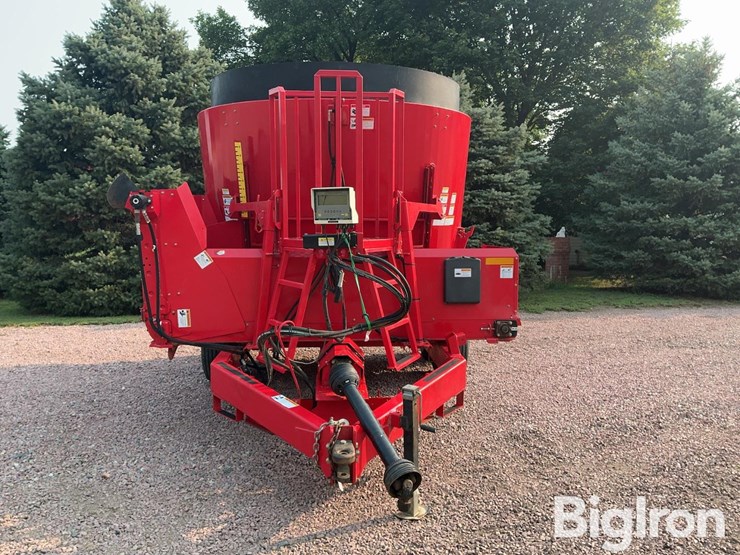2021-nde-company-fs500l-vertical-feed-mixer-wagon-image-2