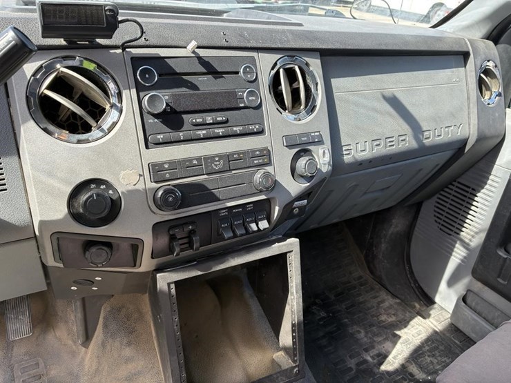 2015-ford-f450-image-32