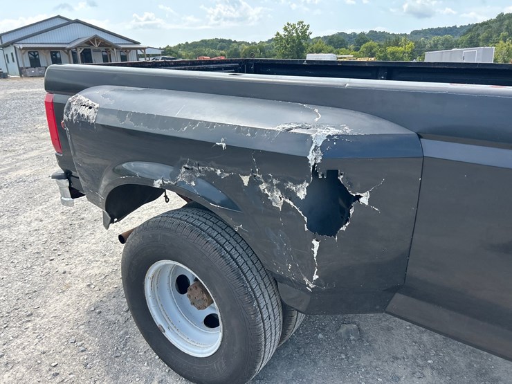 1995-ford-f350-image-7