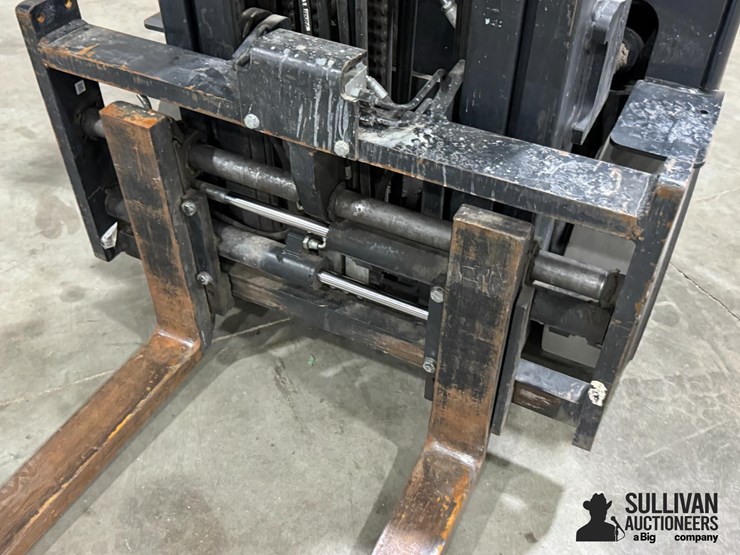 2019-doosan-gc25s-9-image-15